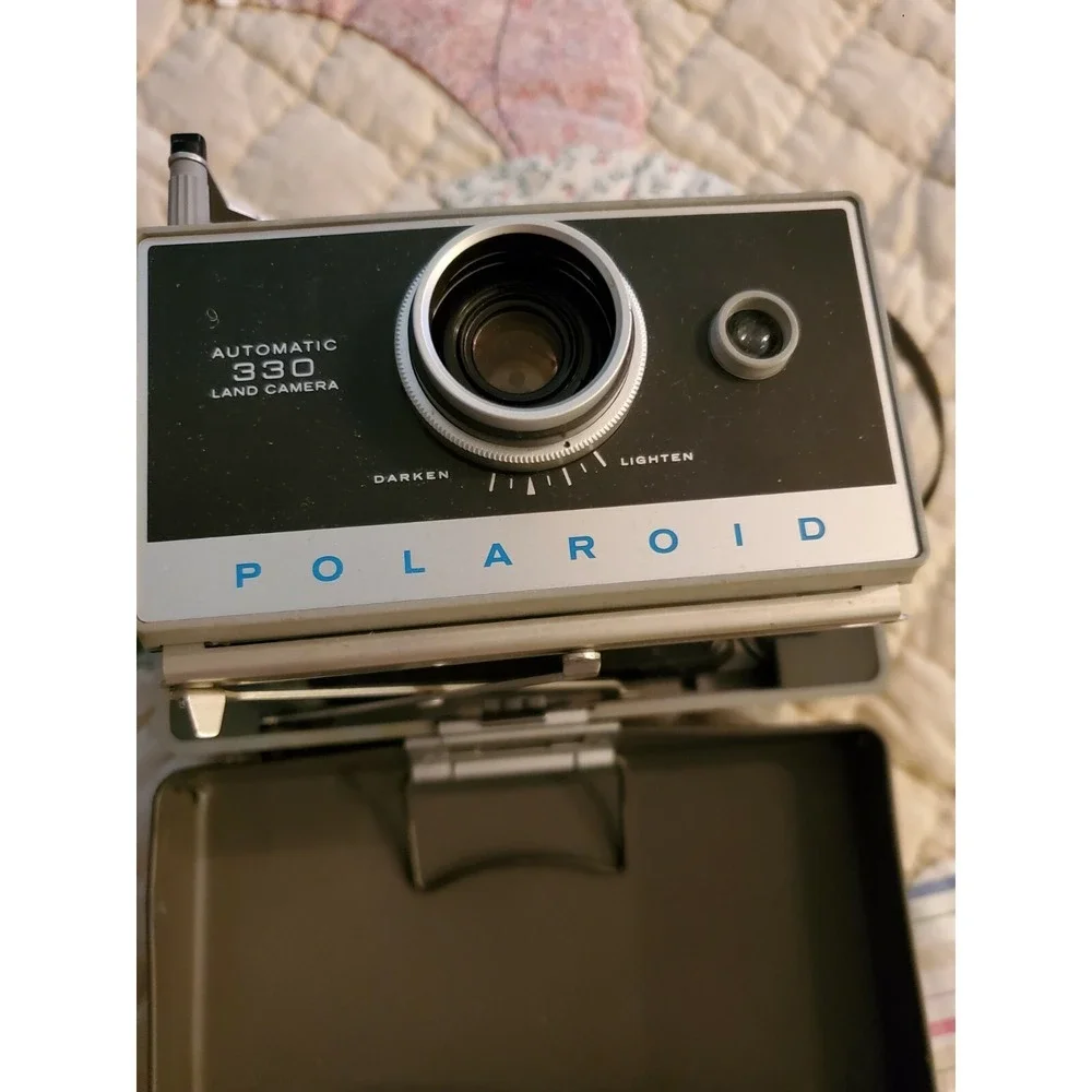 Polaroid Automatic 330 Land Camera With Cold Clip Plate and strap Vintage
